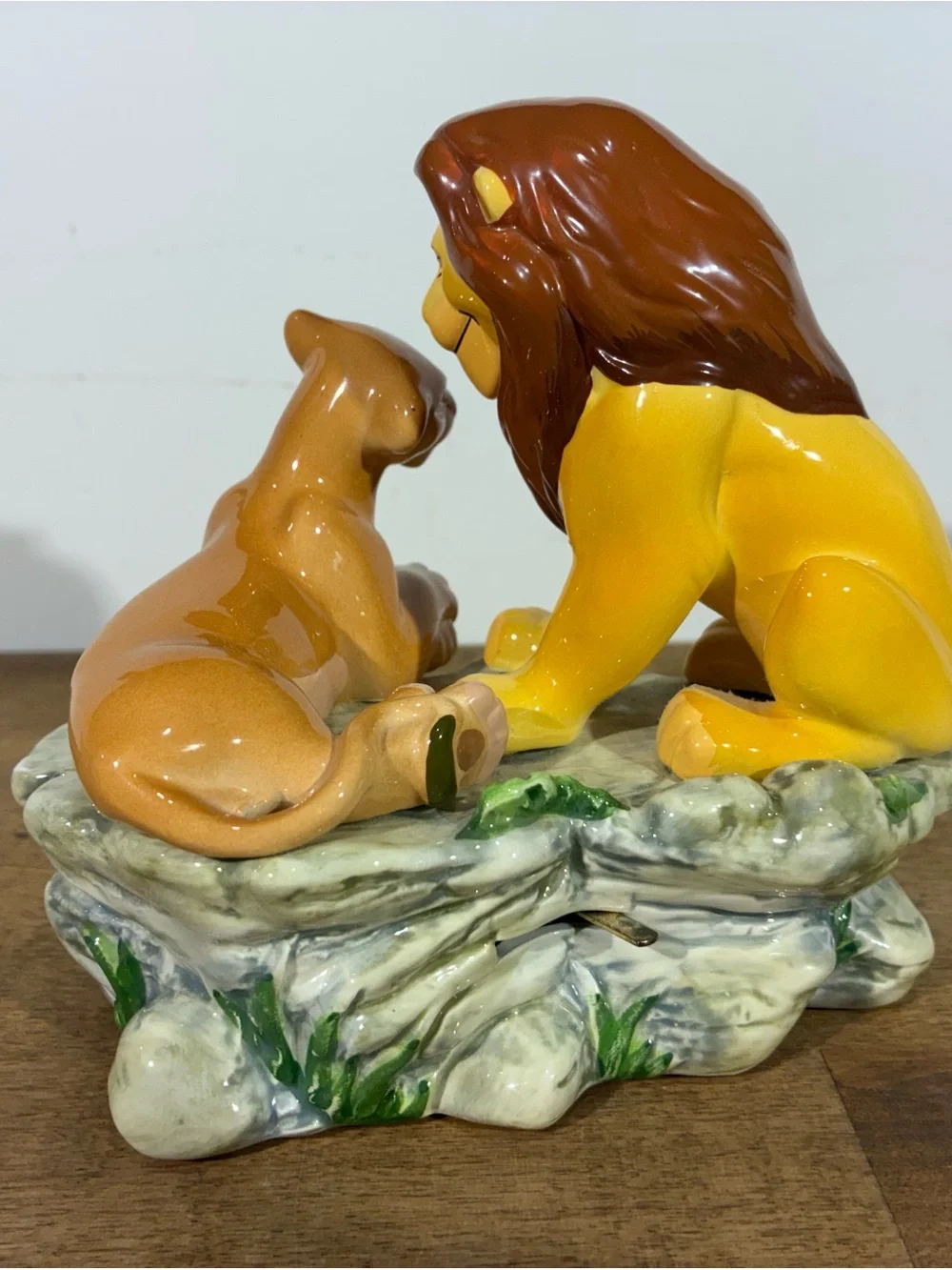 1994 Schmid Disney Lion King Music Box Simba Nala Circle of Life Musical